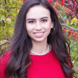 Meet your Posher, Kelsey